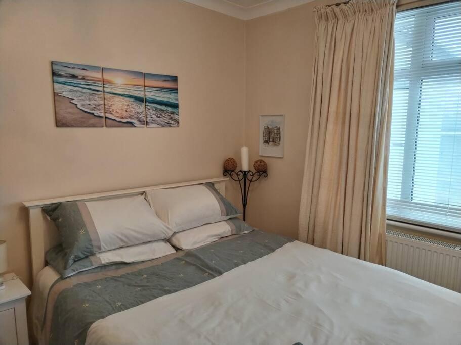 Wembley 2 Bed/2 Bath Modern Apt Appartement